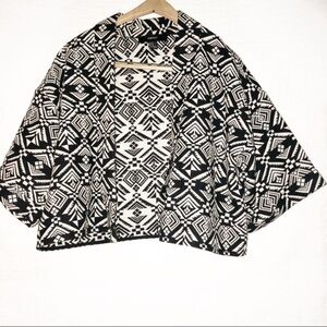 Forever 21 career cape/jacket Size medium